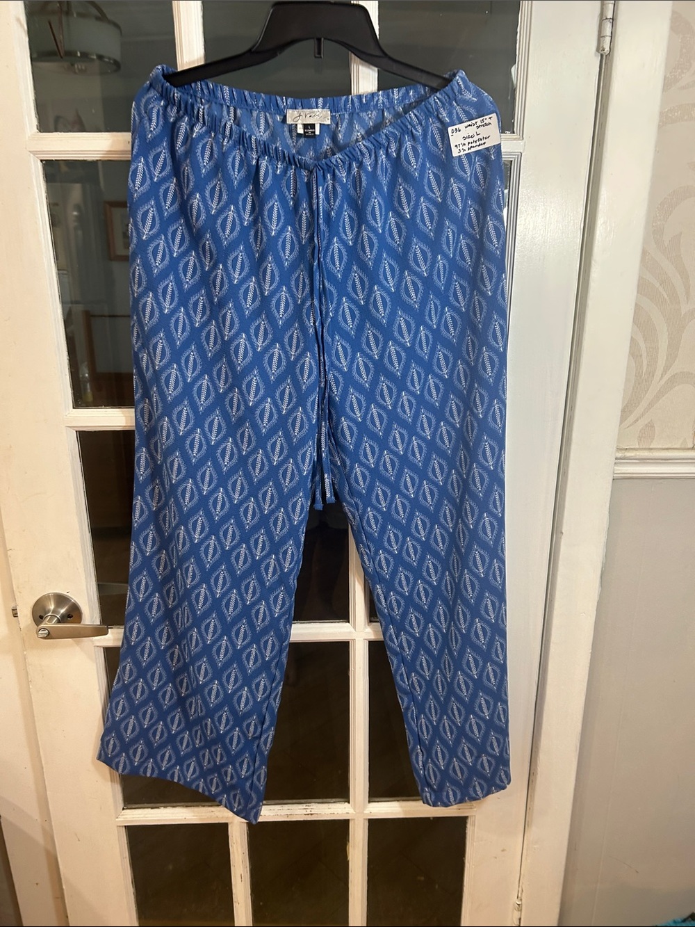 O36.   Women’s Blue Printed Lounge Joggers with Elastic Waist